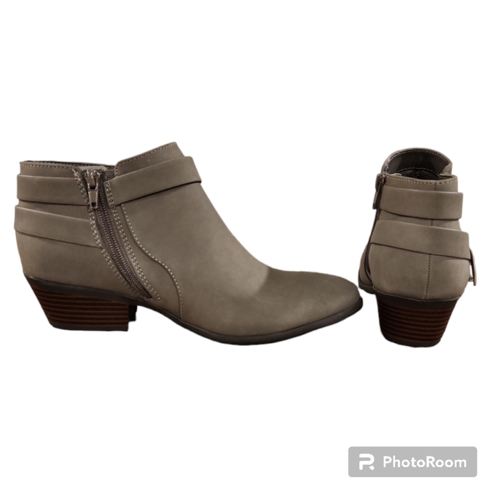 Soda SWEETEN Women's Fashion Ankle Bootie, Size 8M, Grey - Picture 3 of 6